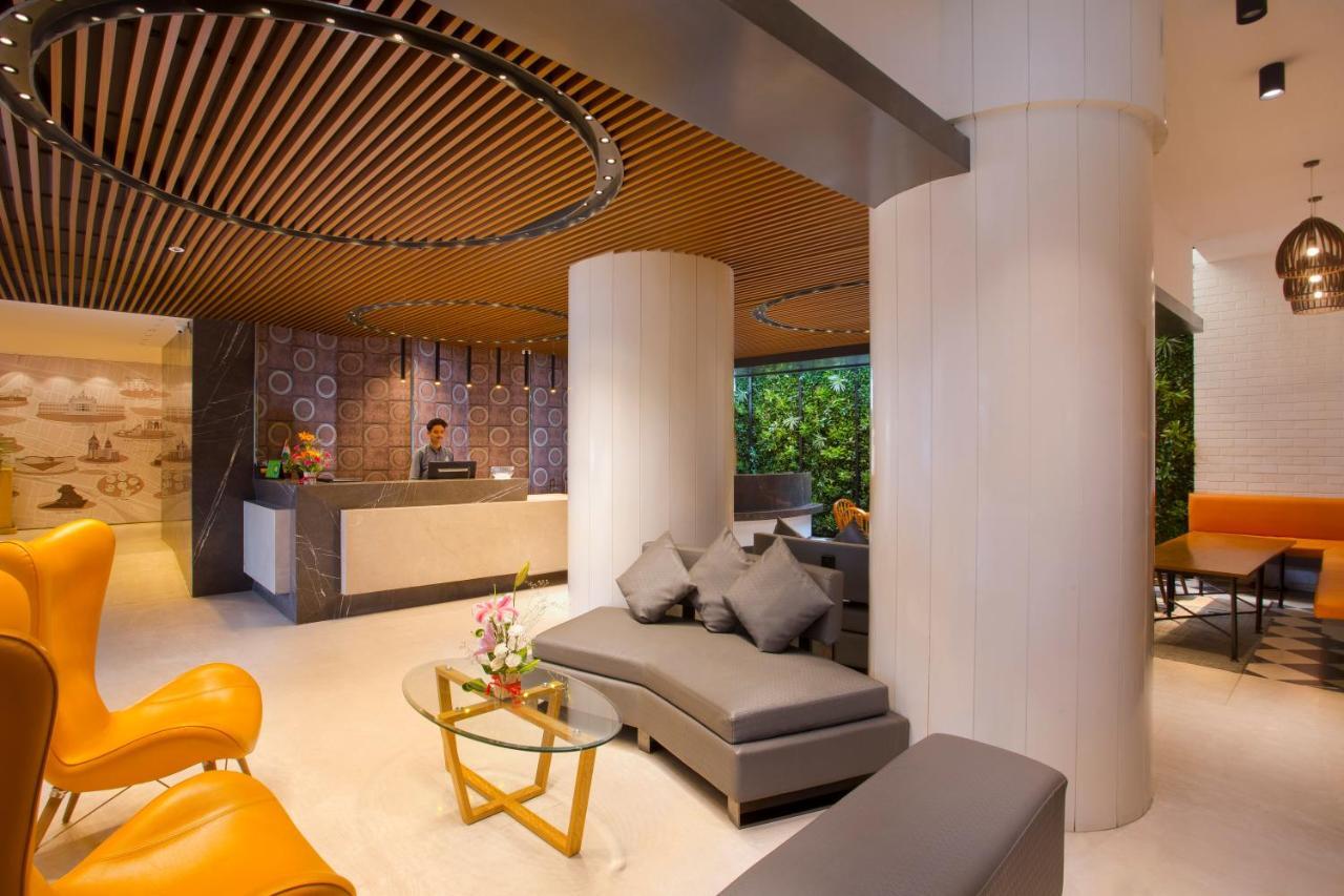 Fountain Tree By Tgi Bangalore Exterior foto
